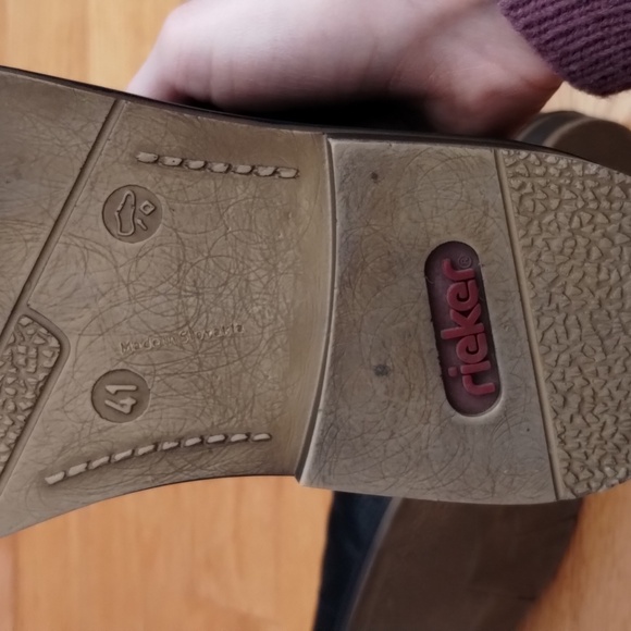 Rieker black leather slip on shoes - Picture 4 of 6